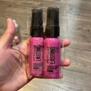 NIP MAYBELLINE MATTE SETTING SPRAY